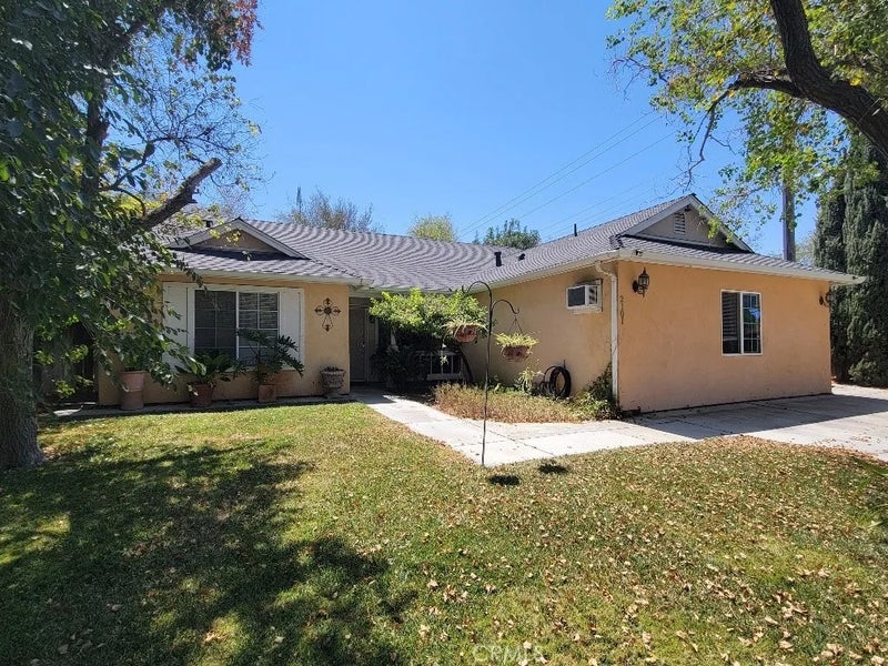 2101 Canal Farm Lane