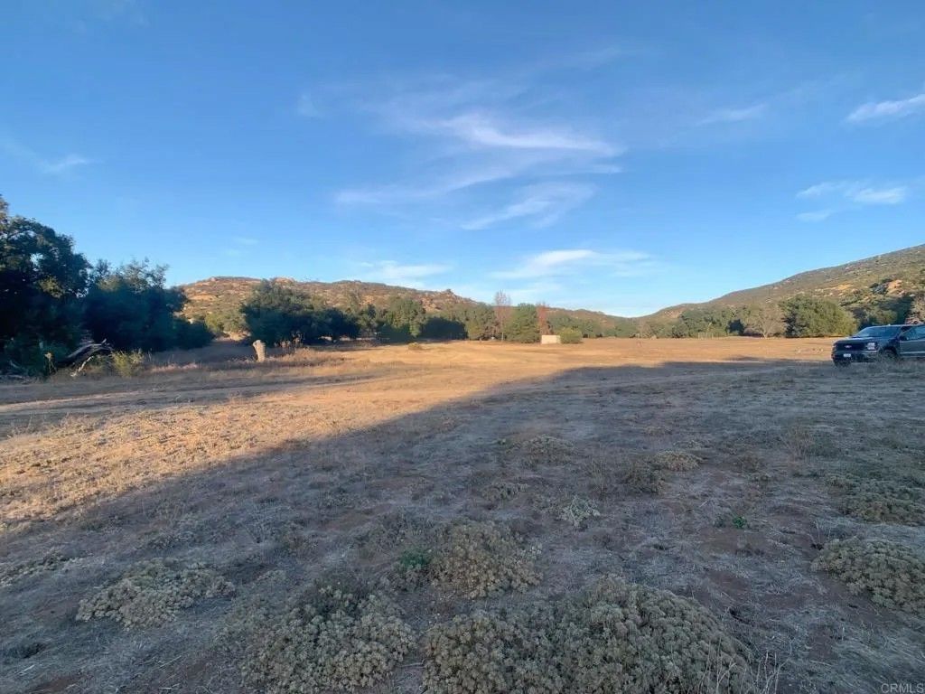 Photo of 24352 Featherstone Canyon Rd, Lakeside, CA 92040 (MLS # PTP2506313)