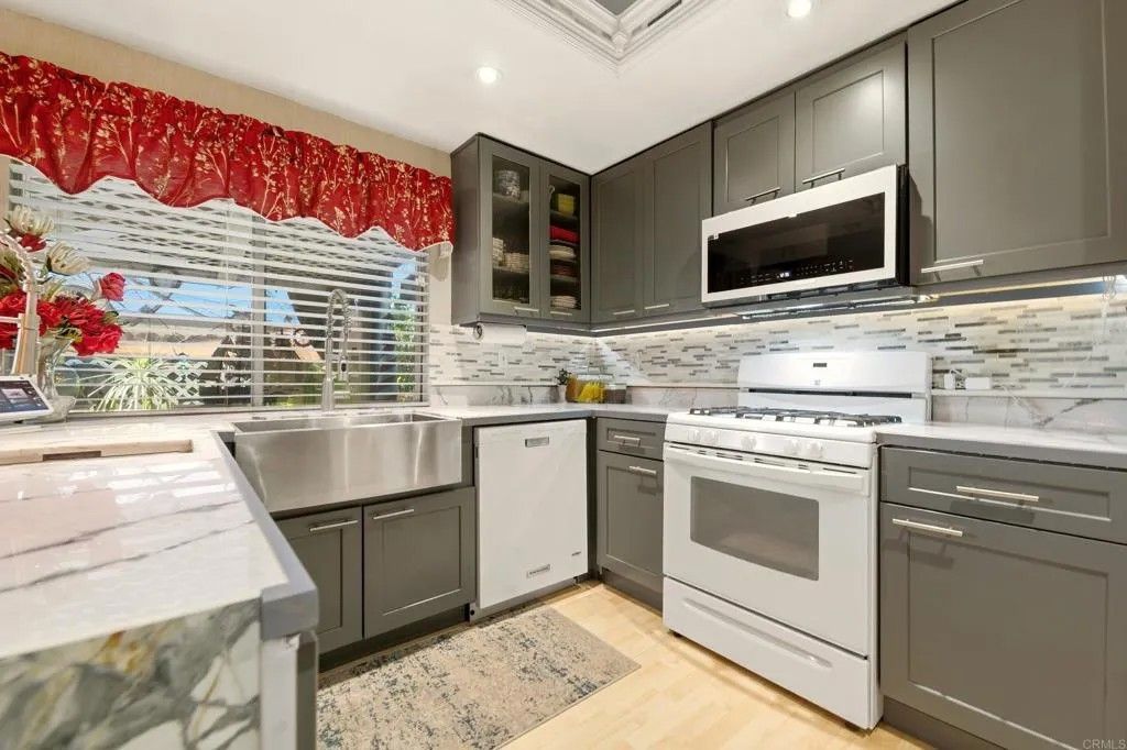 Photo of 13256 W Lakeview Road, Lakeside, CA 92040 (MLS # NDP2601325)