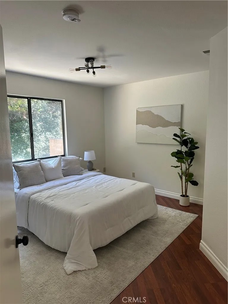 3050 La Paz Ln C