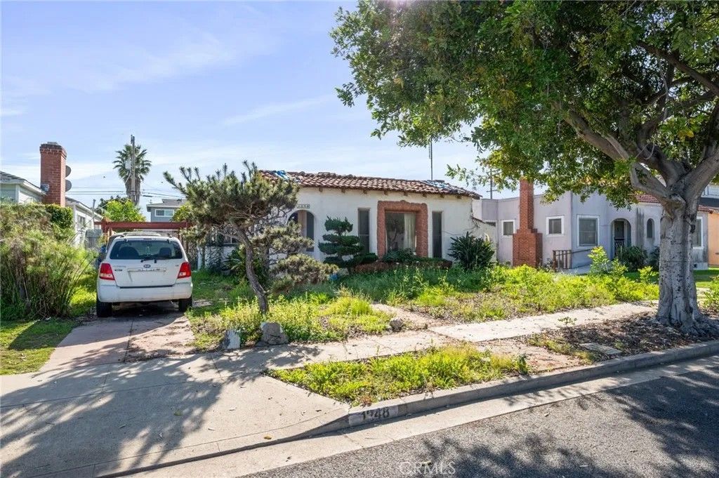 Photo of 1248 W 162nd St, Gardena, CA 90247 (MLS # PV26020460)
