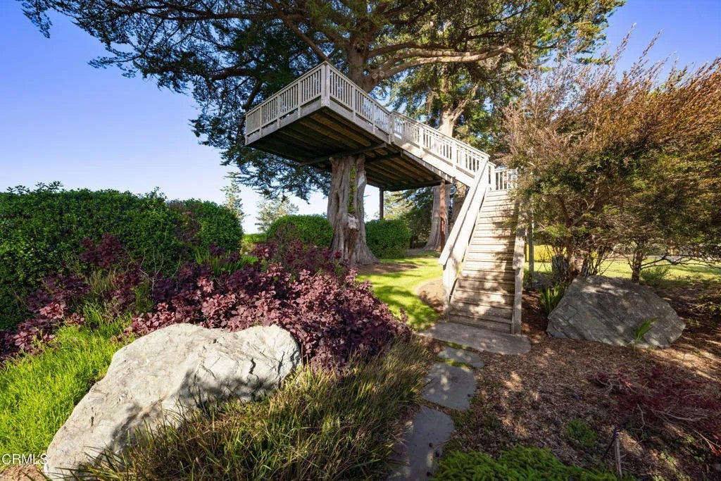 32550 Navarro Ridge