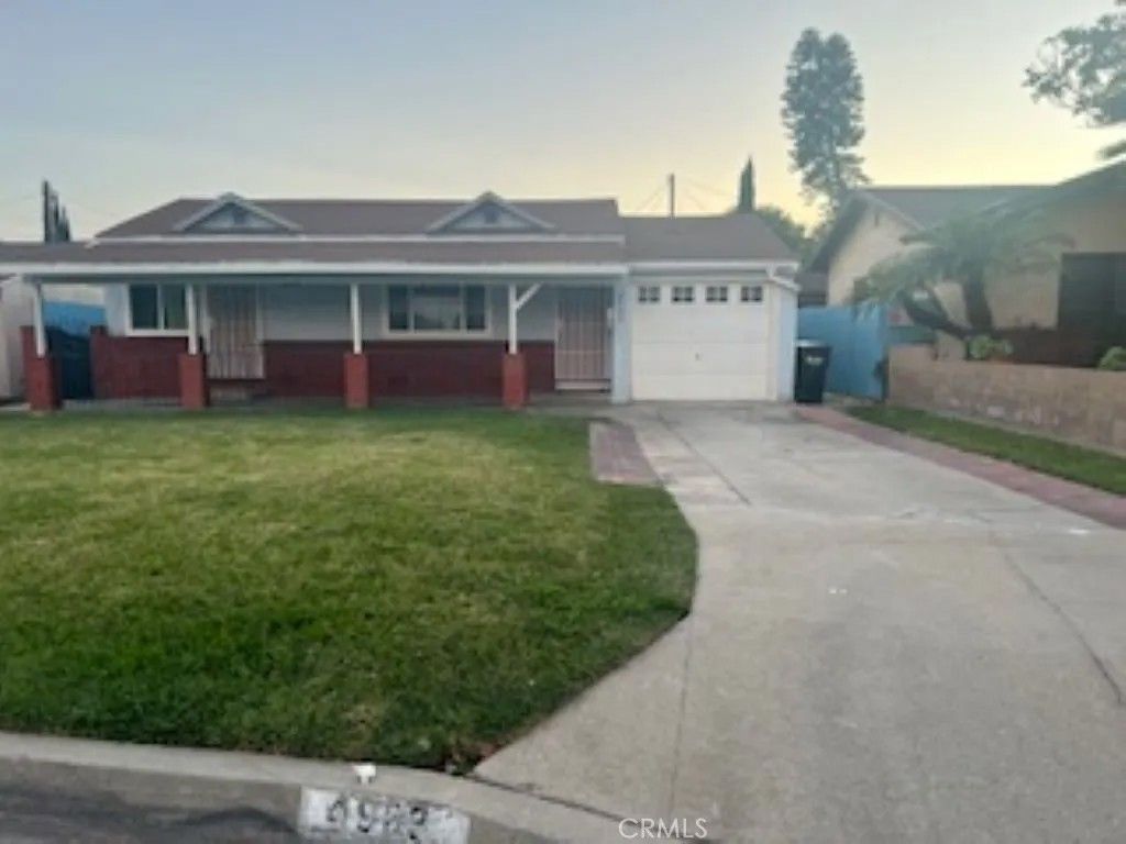 Photo of 4963 Sereno Dr, Temple City, CA 91780 (MLS # SB26037596)
