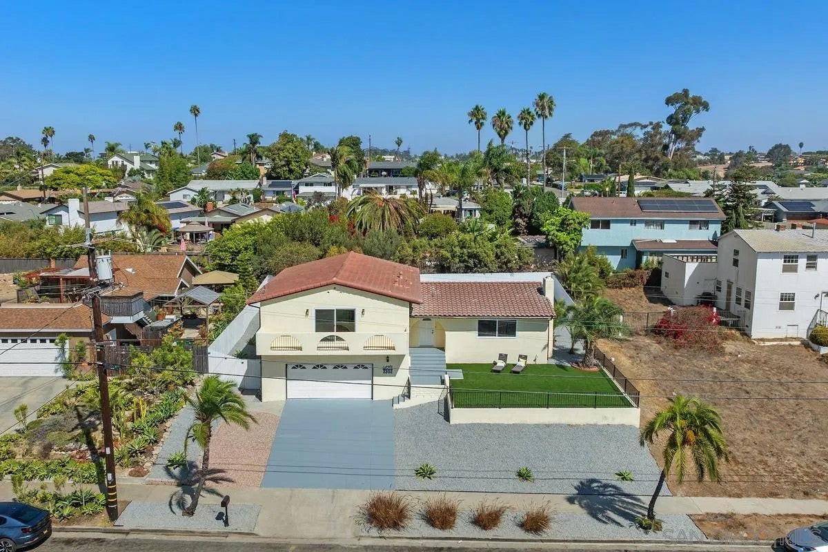 2302 Greenbrier Drive