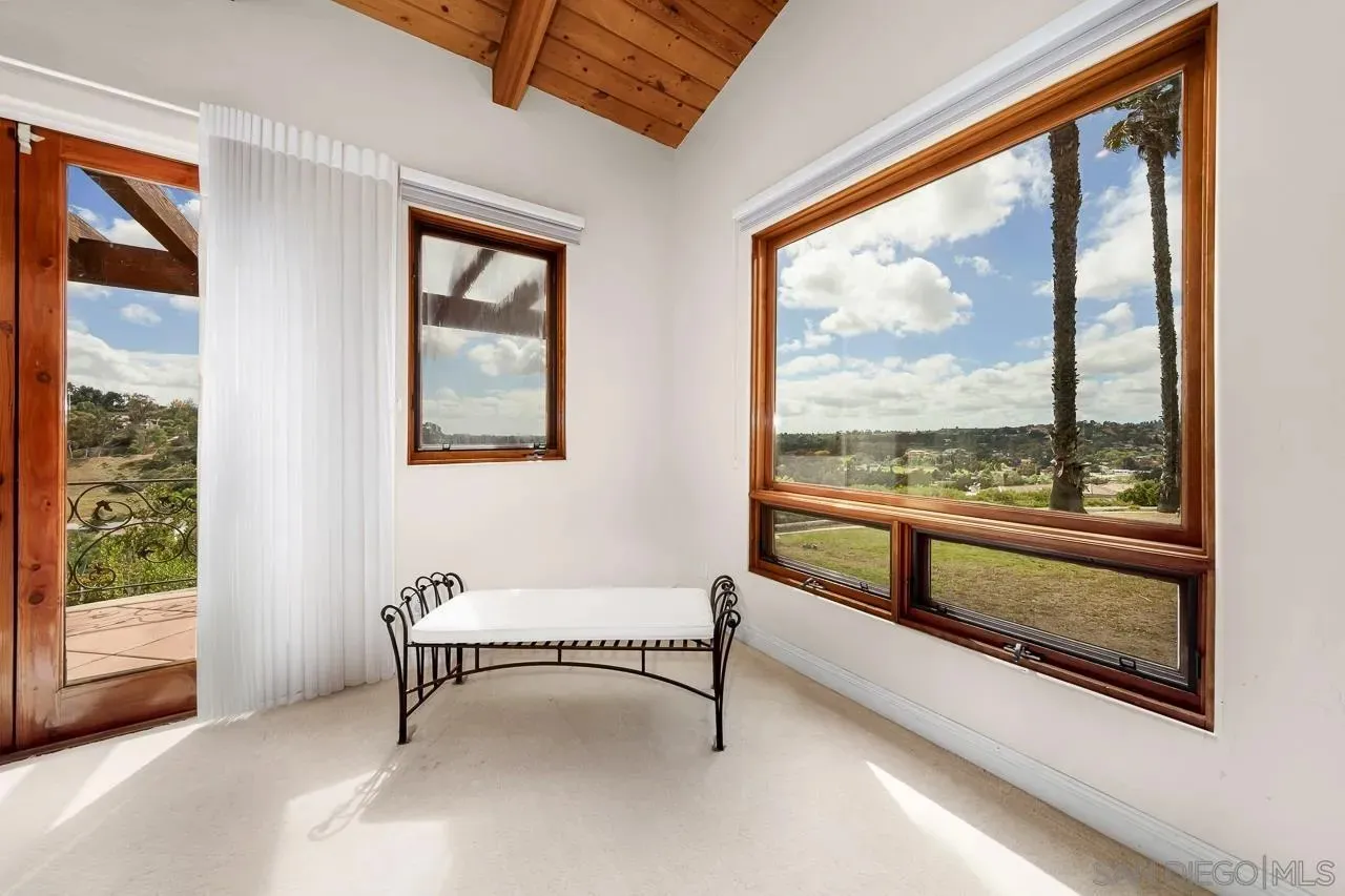 Bonita, California 91902, United States, 6 Bedrooms Bedrooms, ,7 BathroomsBathrooms,Residential,Active,132622