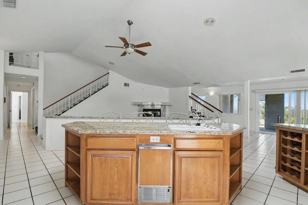 2567 Starkey Way