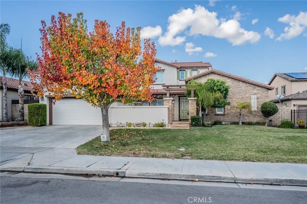 Photo of 198 Caldera St, Perris, CA 92570 (MLS # CV26004779)