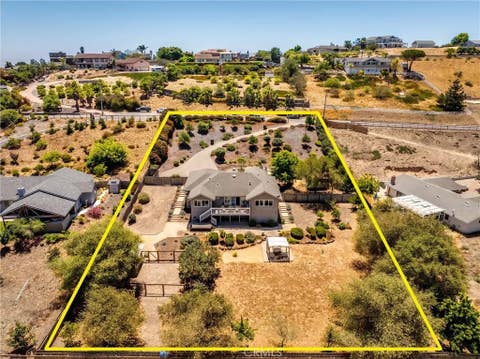 Photo of 290 Casa Real Place, Nipomo, CA 93444 (MLS # PI26152738)