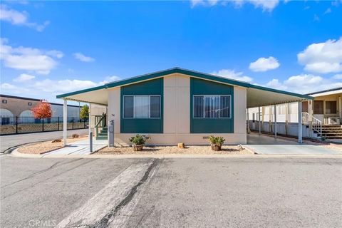 1895 W Devonshire 74 Hemet CA 92545