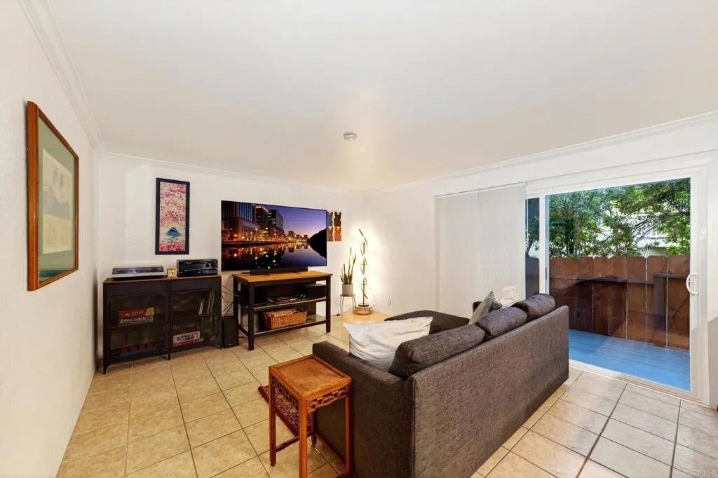 Photo of 916 Mimosa Ave, Vista, CA 92081 (MLS # NDP2601489)