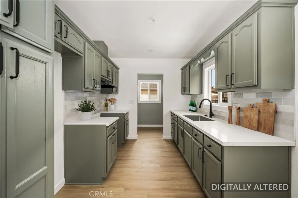 1406 W Stockwell