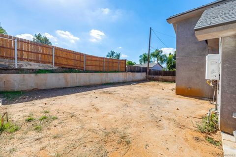 Tiny photo for 12709 Castle Court Dr, Lakeside, CA 92040 (MLS # 250042531)