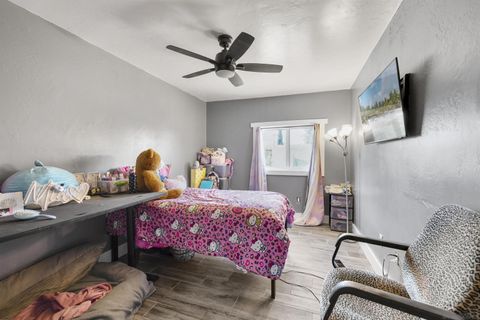 Tiny photo for 12709 Castle Court Dr, Lakeside, CA 92040 (MLS # 250042531)
