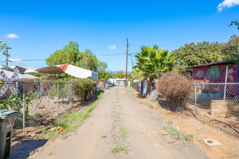 Tiny photo for 12709 Castle Court Dr, Lakeside, CA 92040 (MLS # 250042531)