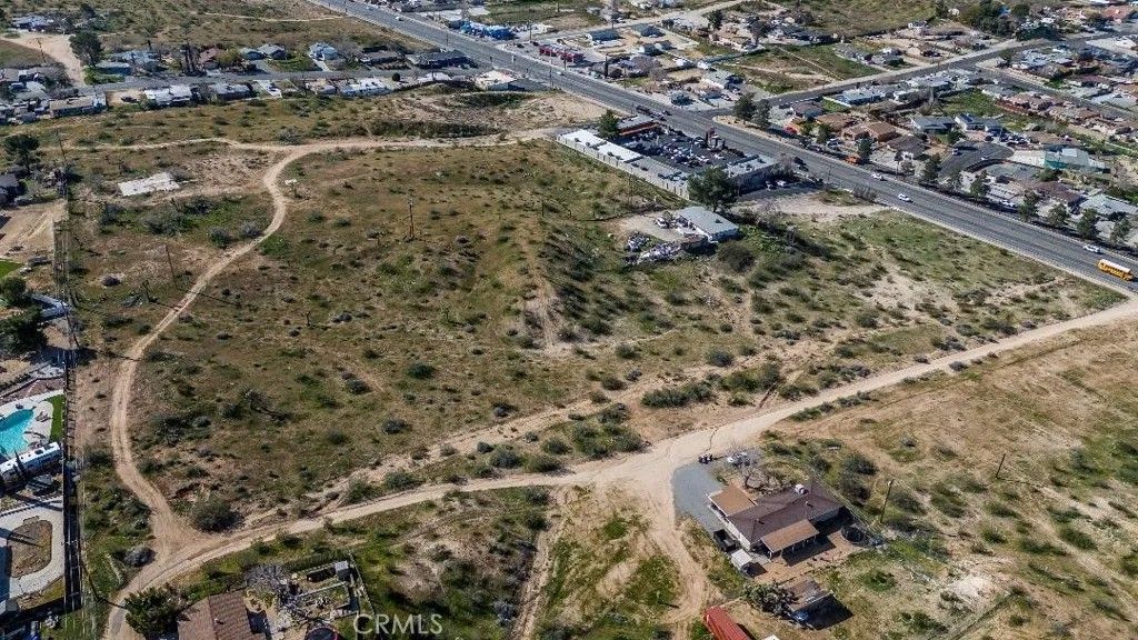 Photo of 1 Hesperia Rd, Victorville, CA 92395 (MLS # HD26112588)