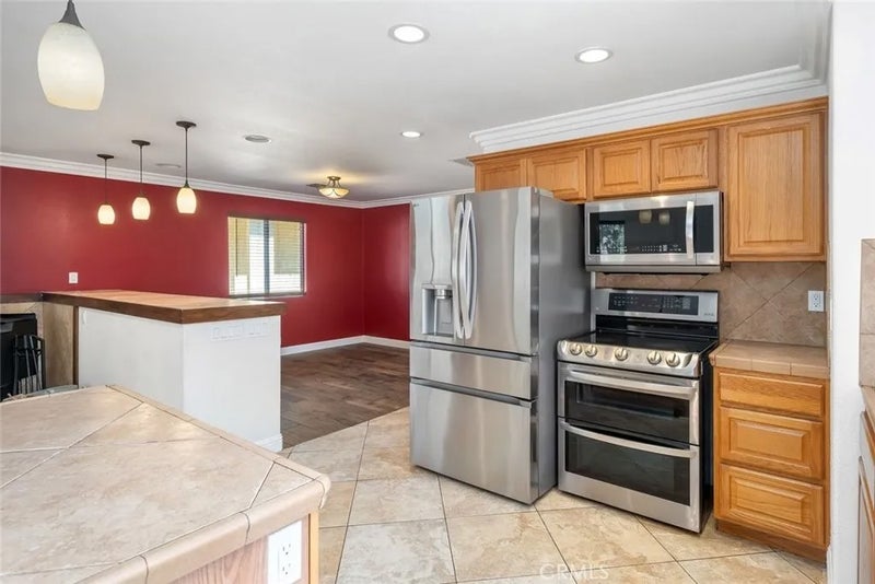2639 Chaparral