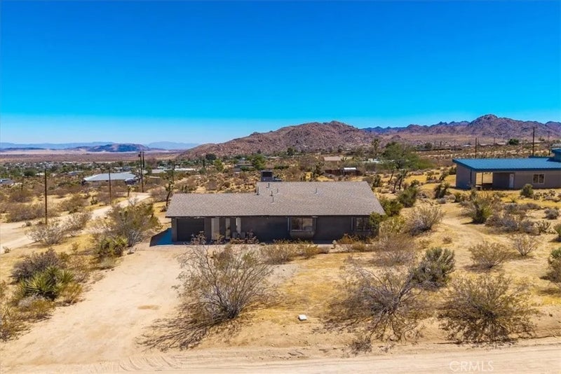 7119 Saddleback Road