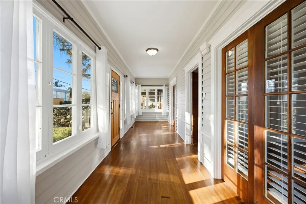 3364 Cedar