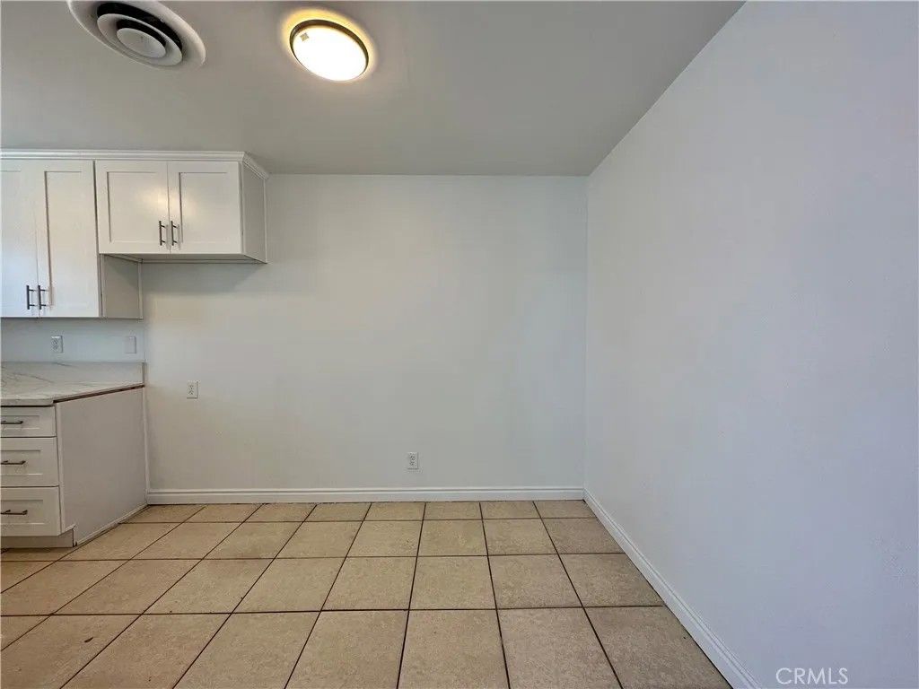 Photo of 233 N Alessandro St, Hemet, CA 92543 (MLS # WS26044994)