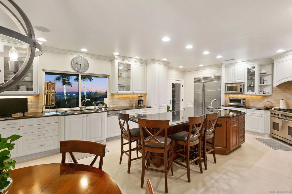 Photo of 6525 Crystalaire Dr, San Diego, CA 92120 (MLS # 260008703)