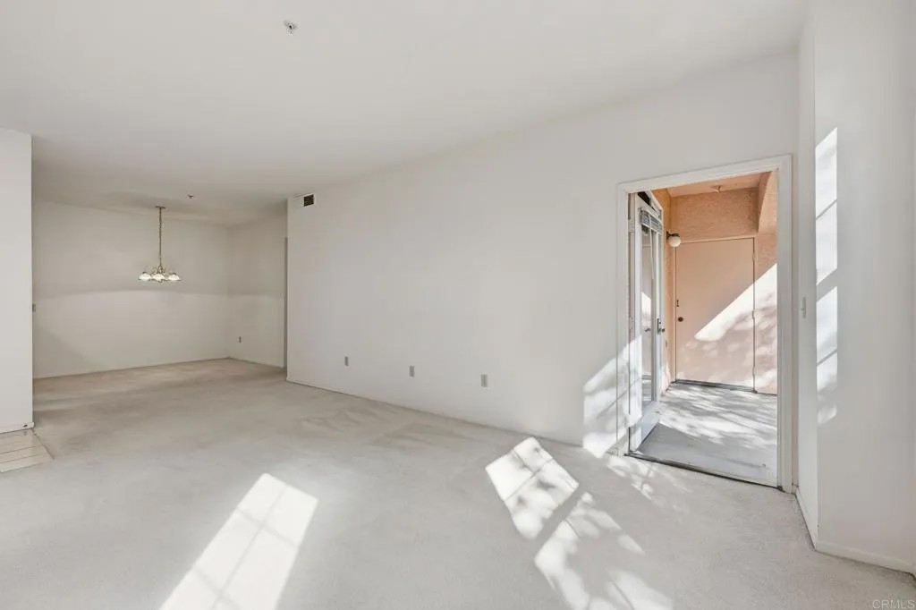 18812 Caminito Cantilena 124