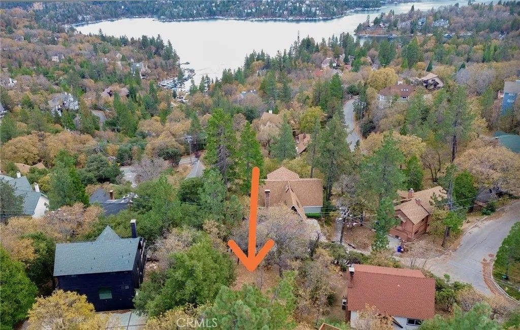 Photo of 0 Yosemite, Lake Arrowhead, CA 92352 (MLS # IG25264891)