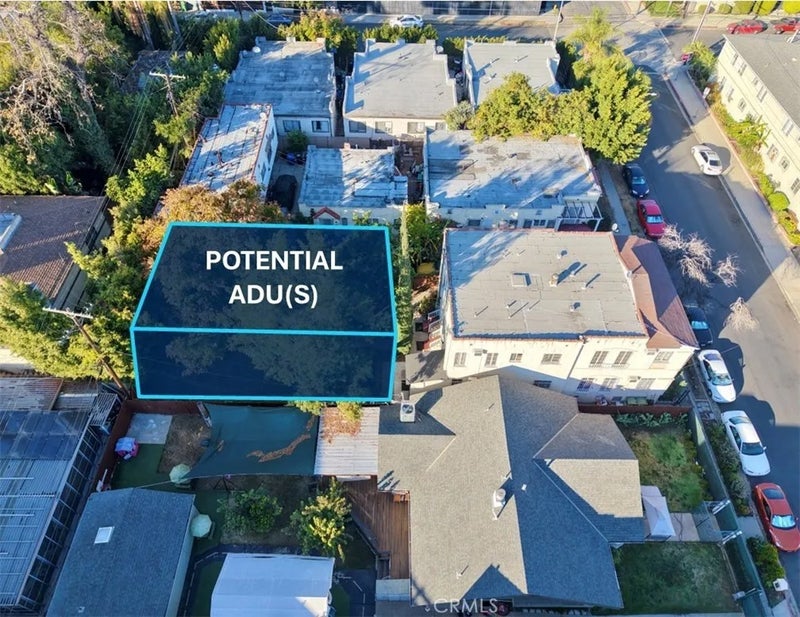 1347 N Mansfield