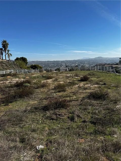 Photo of 16538 Canyon Ridge Rd, Riverside, CA 92503 (MLS # IG25272818)