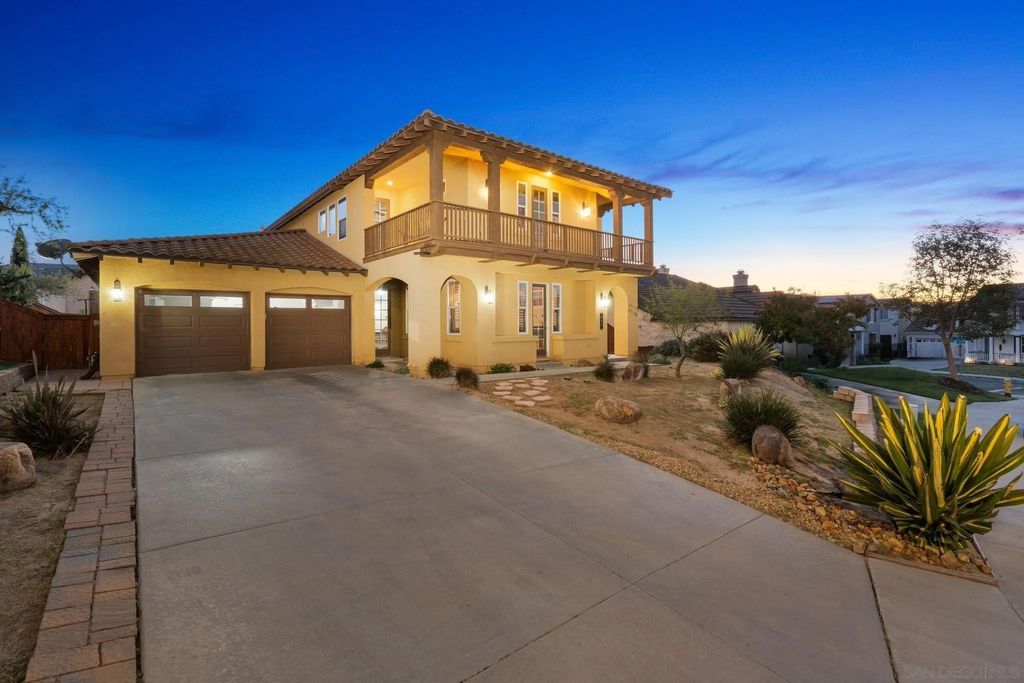 Photo of 644 Wilmington Dr, Chula Vista, CA 91914 (MLS # 260005011)