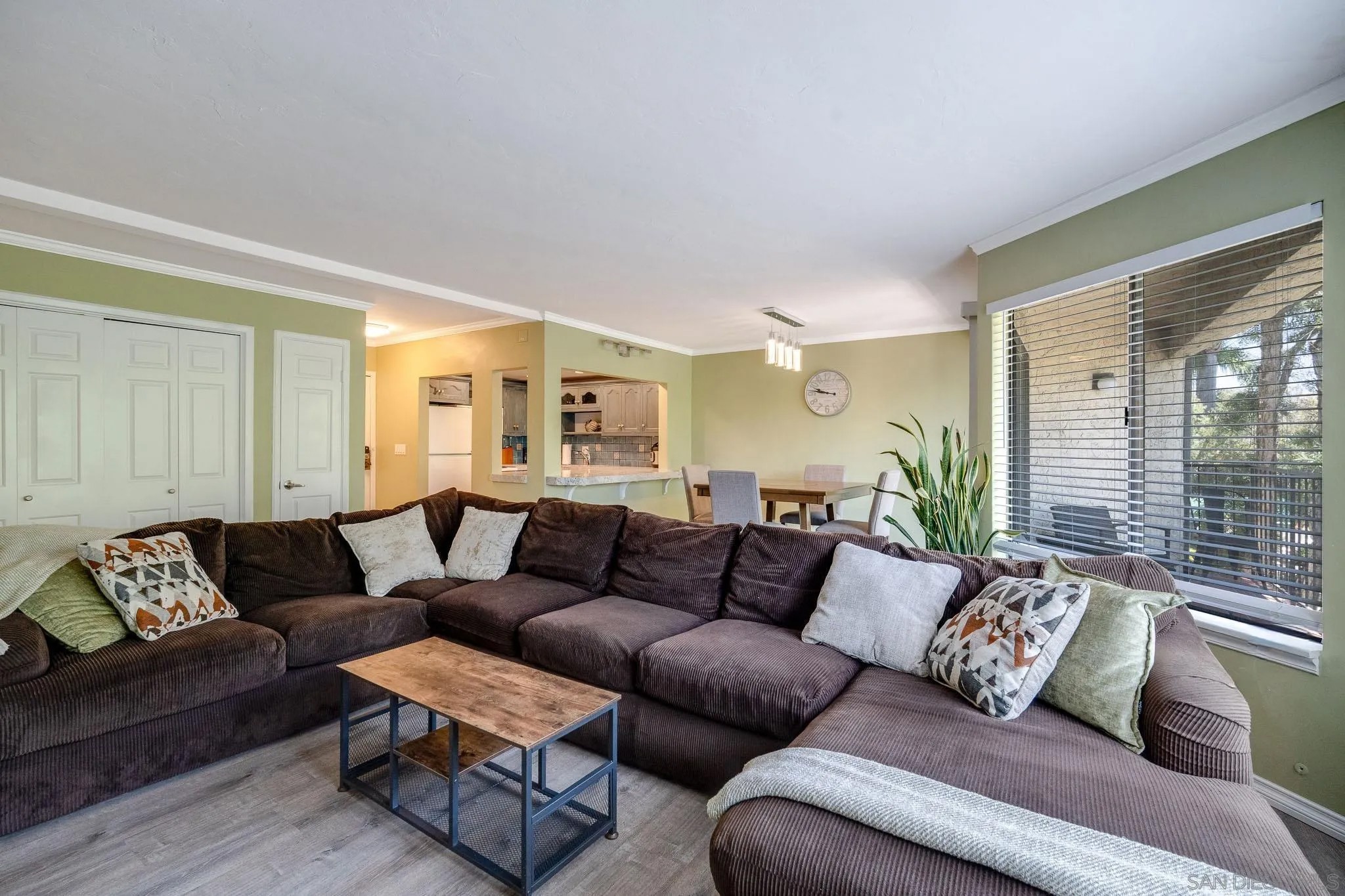 1650 8th Ave 213