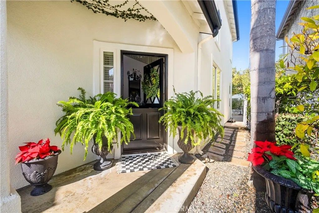 Photo of 7755 Park Bay Dr, Huntington Beach, CA 92648 (MLS # OC25269925)