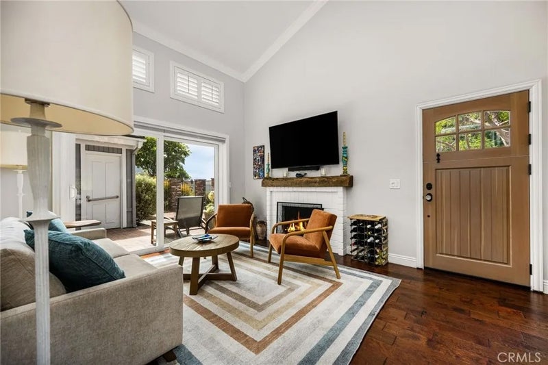 33902 Faeroe Bay