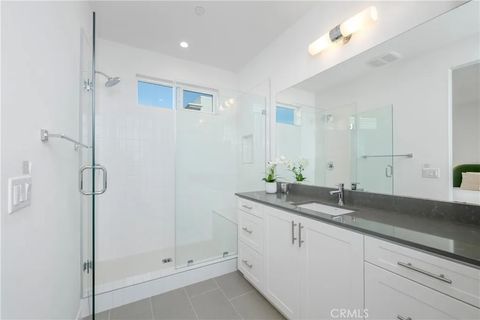 Tiny photo for 637 Cardiff Reef, Costa Mesa, CA 92627 (MLS # NP25272565)