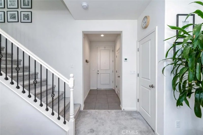 836 Winchell West