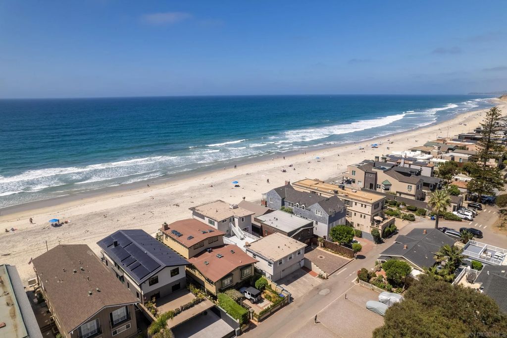 Photo of 1834-1836 Ocean Front, Del Mar, CA 92014 (MLS # 250038972)