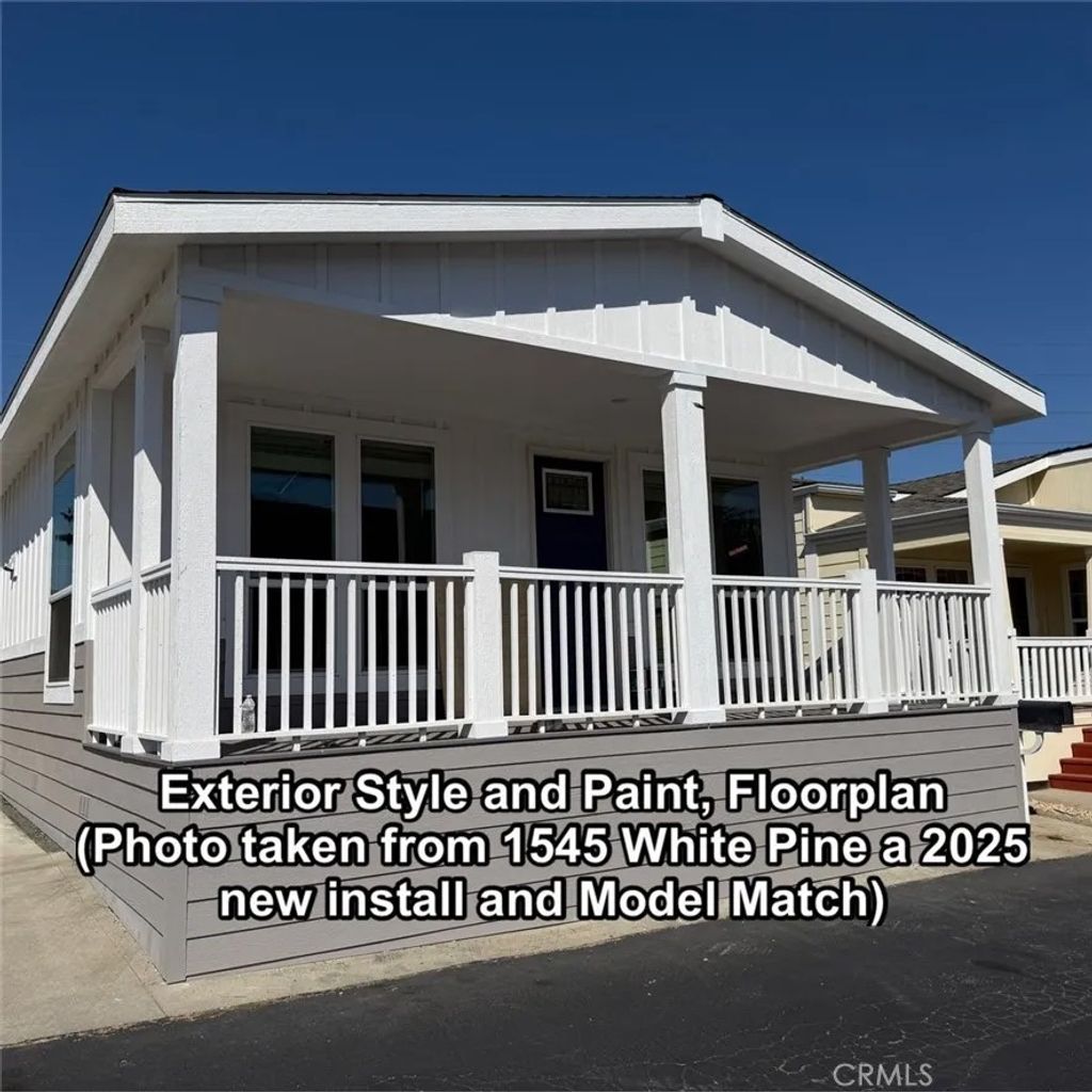 Photo of 513 Allepo Dr #13, Morro Bay, CA 93442 (MLS # SC25279982)