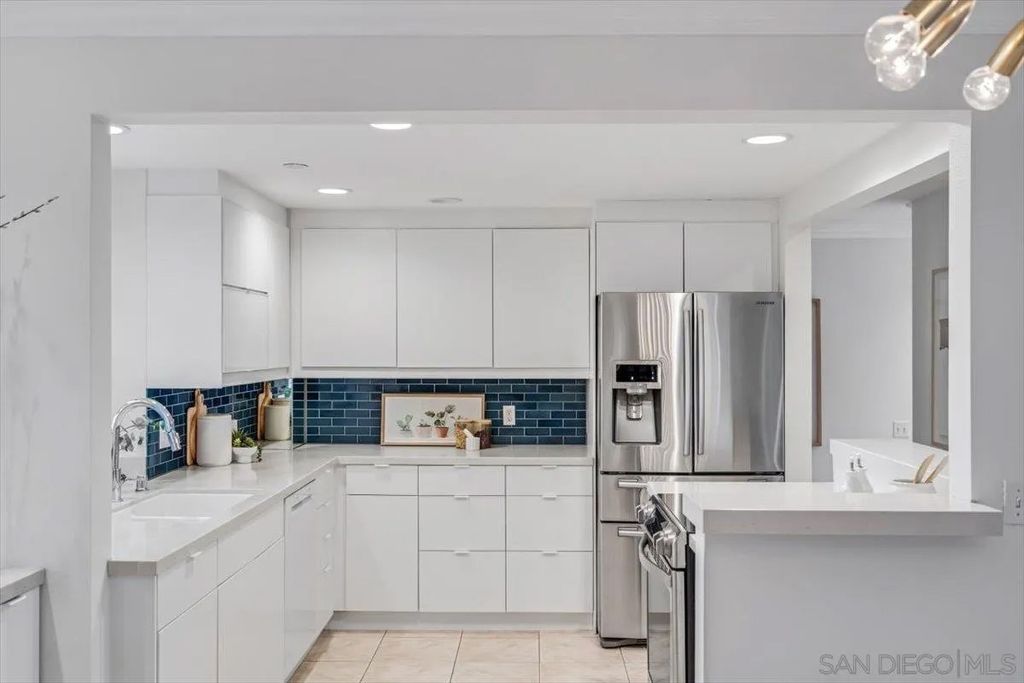 Photo of 7550 Eads Ave #209, La Jolla, CA 92037 (MLS # 250045758)