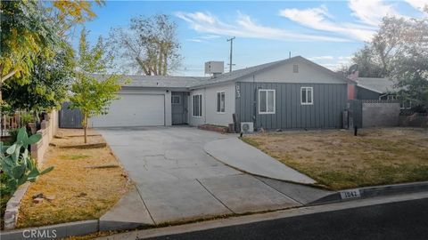 Photo of 1042 West Avenue J10, Lancaster, CA 93534 (MLS # SR25280077)