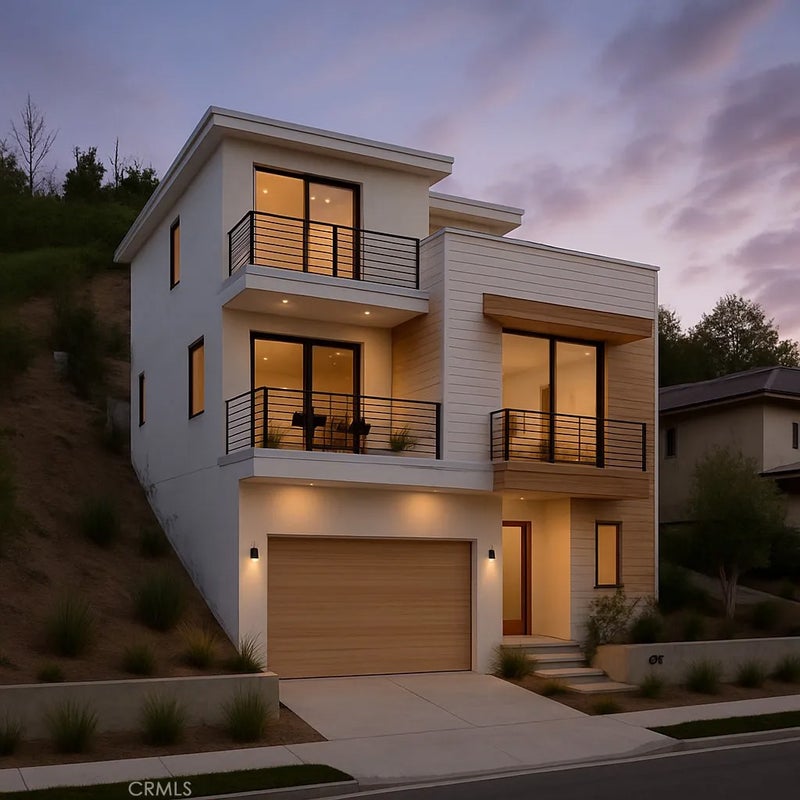 4351 Glenmuir Ave.