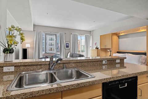 Tiny photo for 445 Island Avenue #404, San Diego, CA 92101 (MLS # 260006734)