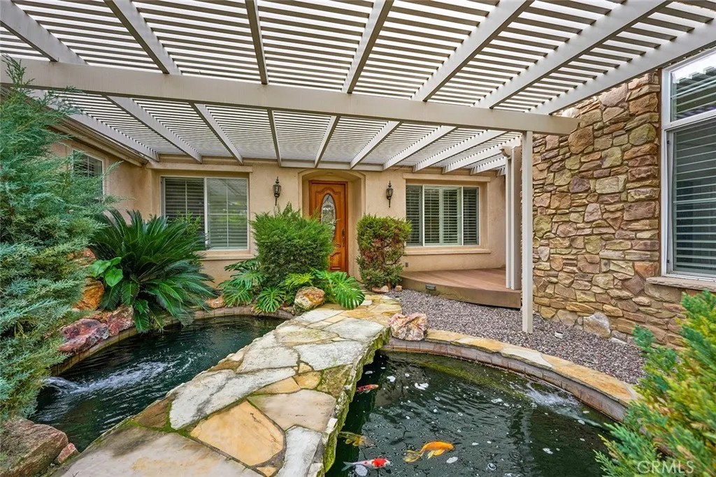 43097 Calle Camellia