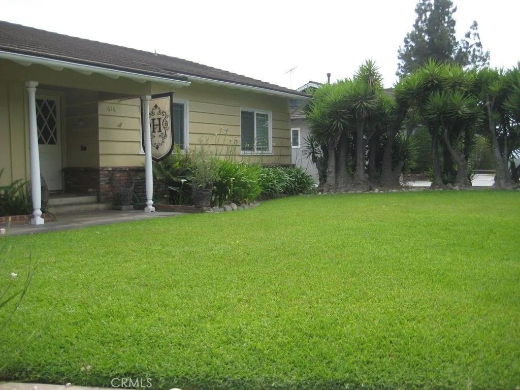 Photo of 616 W Woodruff Ave, Arcadia, CA 91007 (MLS # TR25279679)