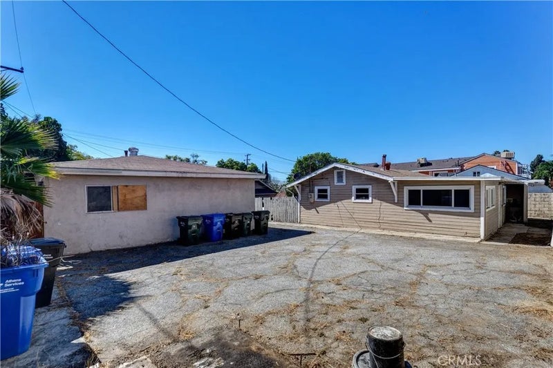 12509 Broadway