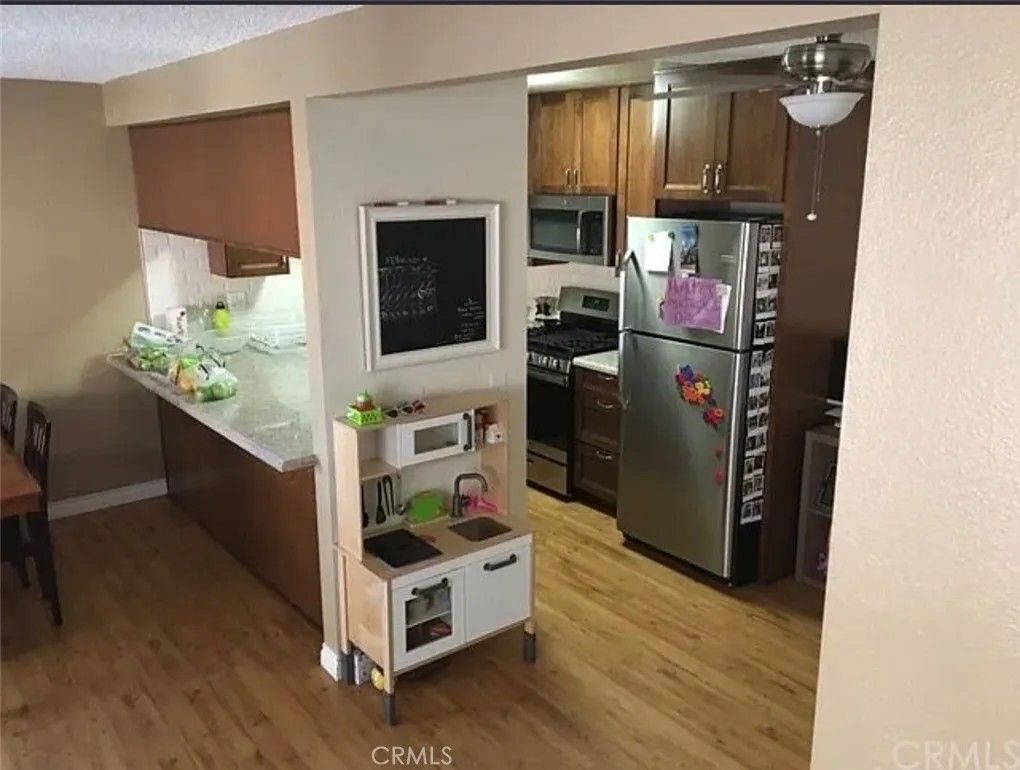 216 E Fir