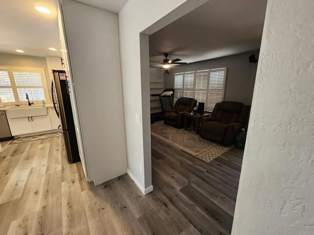 11815 Elkins