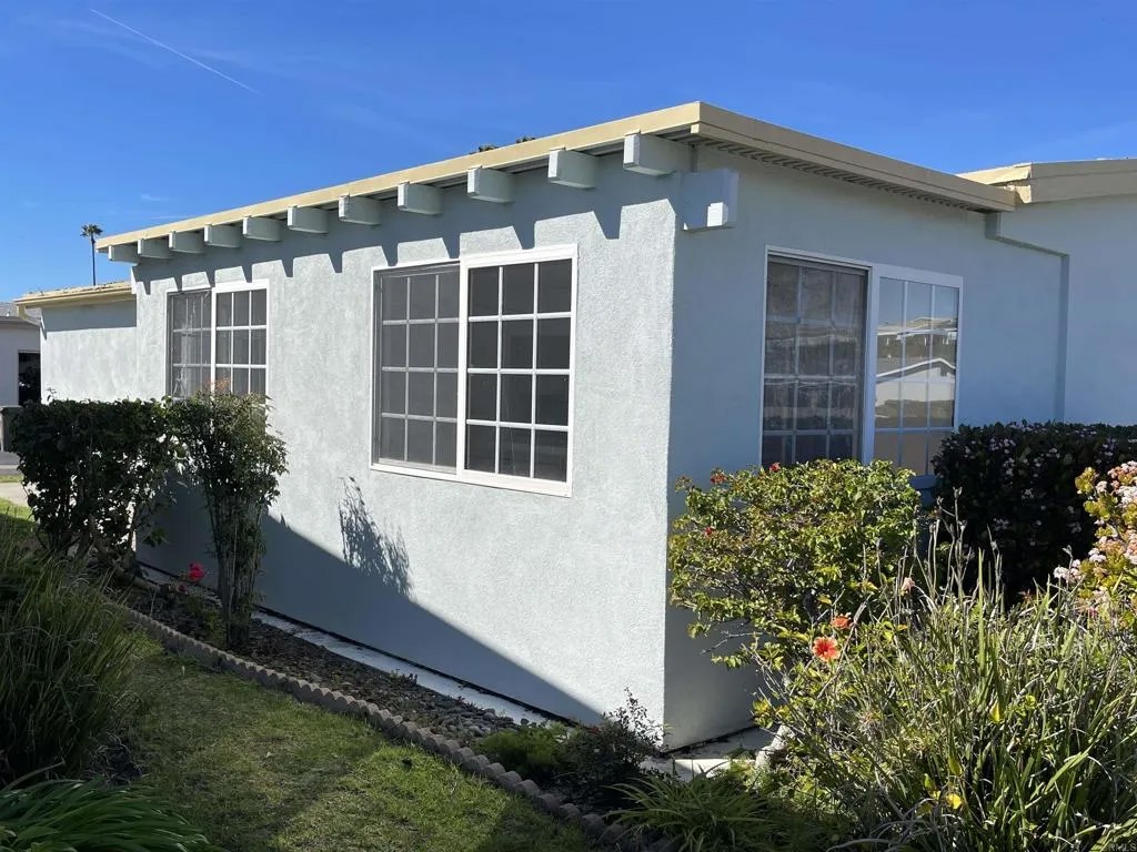 3808 Vista Campana South 22