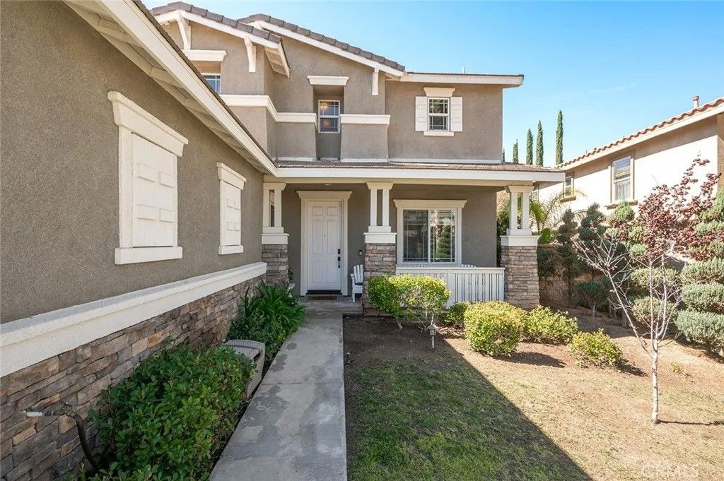 Photo of 32353 Clear Water Dr, Lake Elsinore, CA 92532 (MLS # PW26021528)