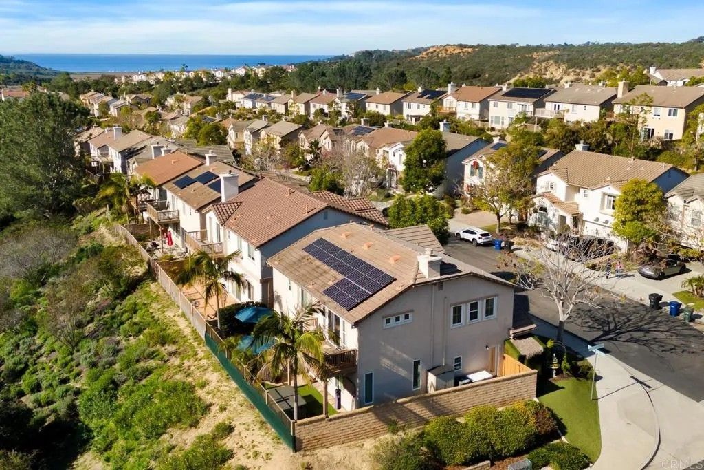 Photo of 4183 Twilight Ridge, San Diego, CA 92130 (MLS # NDP2600803)