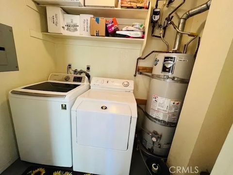 Tiny photo for 5837 Oak Bend Ln #311, Oak Park, CA 91377 (MLS # SR25231132)