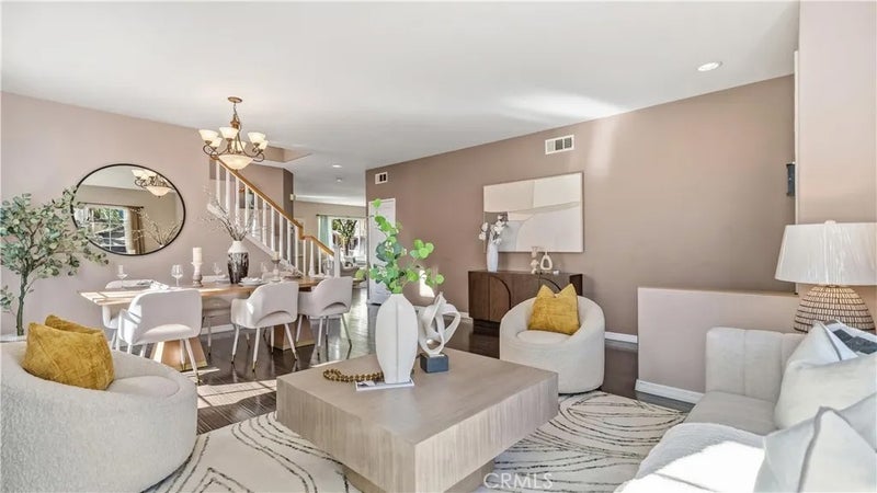 13674 Beaconsfield